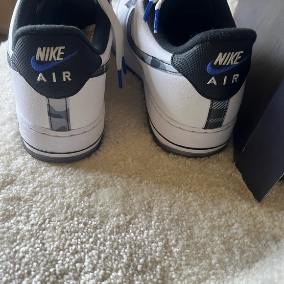 Air Force 1 W/Wolf Grey - Picture 3 of 6